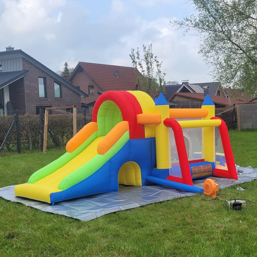 Hüpfburg, Luftburg mit Gebläse 